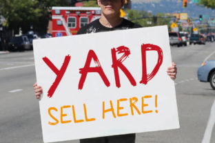 Yard Sell: The Handwritten Style for All Your Signage Needs